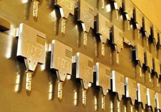 Universal Locksmith Store Compton, CA 310-955-1724 Universal Locksmith Store Compton, CA 310-955-1724